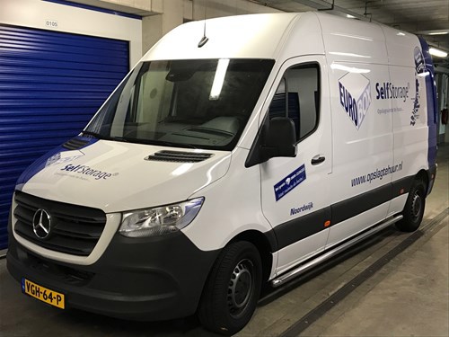 Bus huren bij opslag